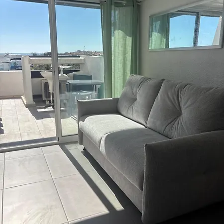 Pn1 Coursive Sea View